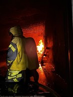 News: Realbrandausbildung bei der Feuerwehr Leverkusen (13.06.2022)